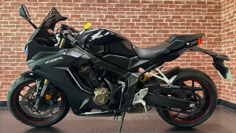 Honda CBR650R